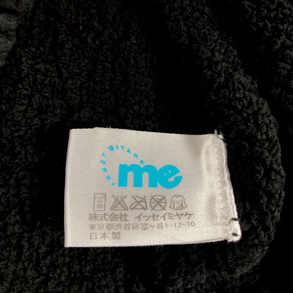 Black Issey Miyake Me Music Note top. - Picture 4 of 5